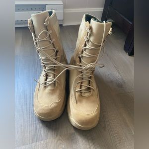 Danner Rivot TFX Tan